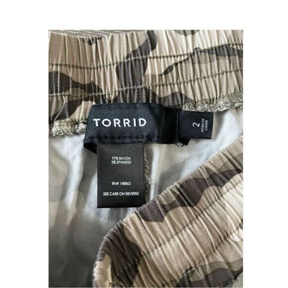 TORRID Relaxed Fit Jogger Stretch Challis Mid-Rise Cargo Pocket Pant Size 2X‎ - Picture 7 of 10